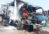 Quảng Trị: Xe container đối đầu xe tải, 3 người thương vong