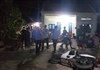 Quảng Nam: Bị hàng xóm truy sát ngay tại nhà, cha chết, 2 con nguy kịch