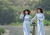 Sao chép hay giao thoa văn hóa qua  biểu tượng áo dài Việt?
