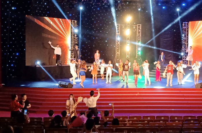 Nhà hát Trưng Vương Đà Nẵng: Đào tạo kỹ năng biểu diễn sân khấu cho...