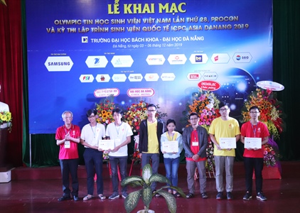 Hơn 700 sinh viên tham dự OLYMPIC tin học Việt Nam lần thứ 28