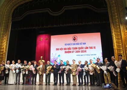 NSND Trịnh Thúy Mùi được bầu làm Chủ tịch Hội Nghệ sĩ Sân khấu Việt Nam