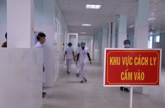 Quảng Bình: Cách ly bệnh nhân đến khám tại Bệnh viện Bạch Mai