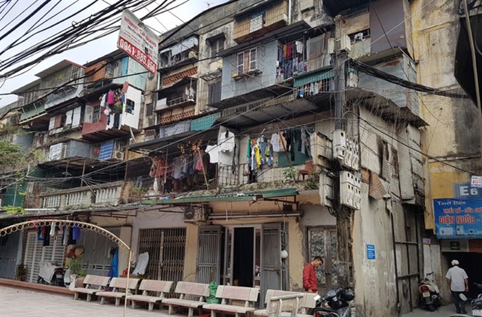 Cải tạo, xây dựng lại chung cư cũ ở Hà Nội: Bài toán khó về lợi ích