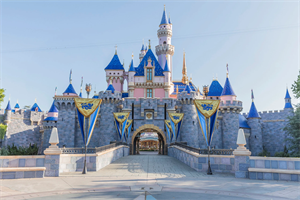 Điều mới lạ ở Disneyland Resort nhân dịp 100 năm thành lập Walt Disney