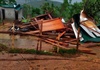 Mưa lớn, dông lốc gây thiệt hại lớn tại Nghệ  An và Hà Tĩnh