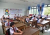 Quảng Ngãi: Lớp vắng học sinh vì bệnh đau mắt đỏ